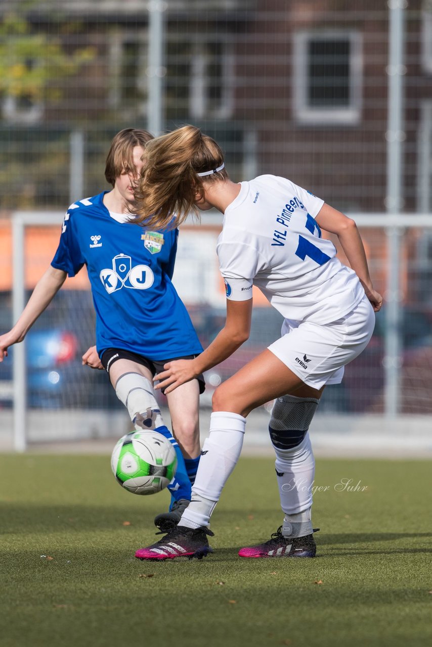 Bild 112 - wBJ Alstertal-Langenhorn - VfL Pinneberg : Ergebnis: 2:3